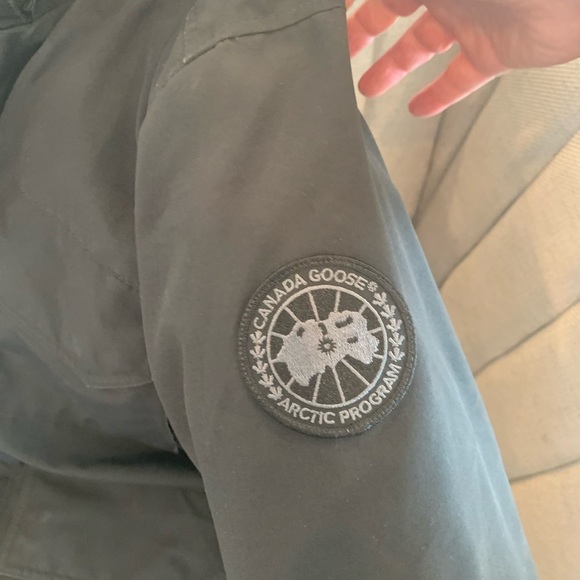 AUTH CANADA GOOSE BLACK LIMITED EDITION FOR BARNEY’s DOWN COAT SIZE US M EUC - Picture 14 of 16